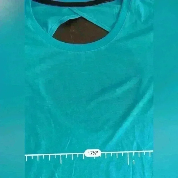 adidas Keyhole Women's Activewear Sports Tee (117) - Picture 9 of 10